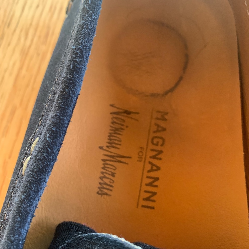 Neiman Marcus Men’s leather suede loafers. Dark Blue/Navy. 10M. With Box - Picture 7 of 12